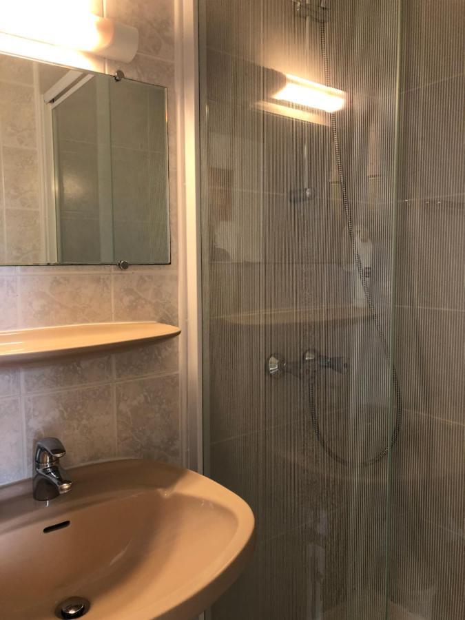 Enzo Hotels Neufchateau By Kyriad Direct Kültér fotó