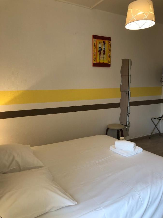 Enzo Hotels Neufchateau By Kyriad Direct Kültér fotó