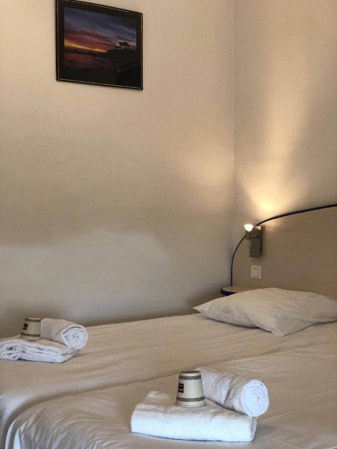 Enzo Hotels Neufchateau By Kyriad Direct Kültér fotó